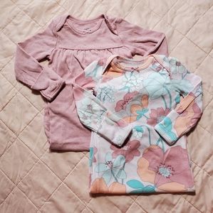 Carter's longsleeve sleepwear 2 pc gown
